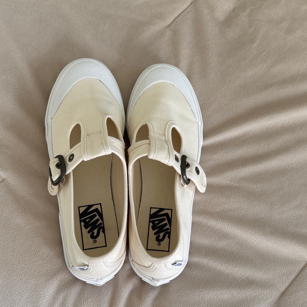 Vans Mary Jane Style 93 Buckle Strap Women’s Shoes Classic cream Canvas Size 6.5 - Picture 9 of 13